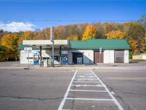 Plum City Commercial Real Estate