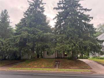Eau Claire Multifamily Real Estate