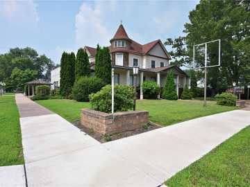 Rice Lake Multifamily Real Estate