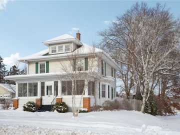 Waterloo Multifamily Real Estate