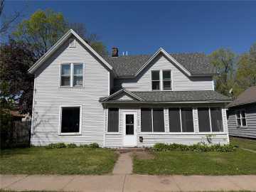 Eau Claire Multifamily Real Estate
