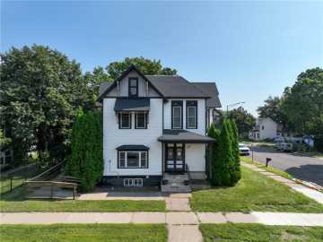 Chippewa Falls Commercial Real Estate