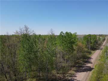 37.79 acres in Dairyland