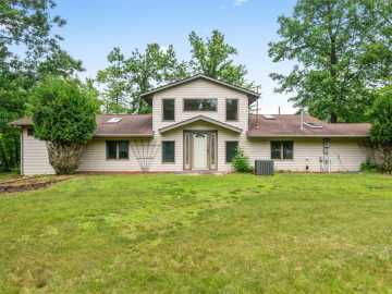 25.77 acres in Danbury
