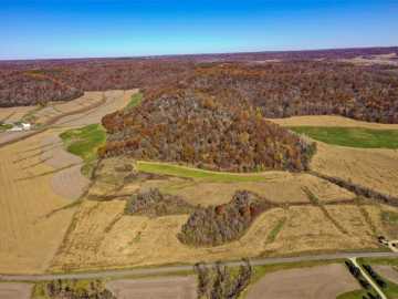 80 acres in Alma
