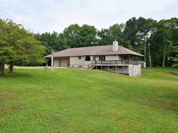 101.63 acres in Almena