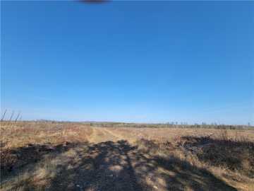 80 acres in Loretta