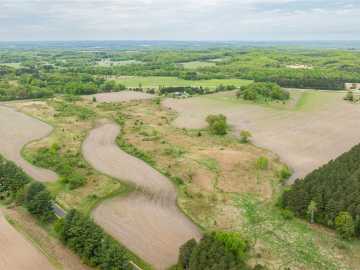 83.6 acres in Mondovi