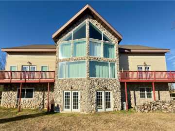 26.5 acres in Frederic