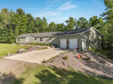 31.61 acres in Weyerhaeuser