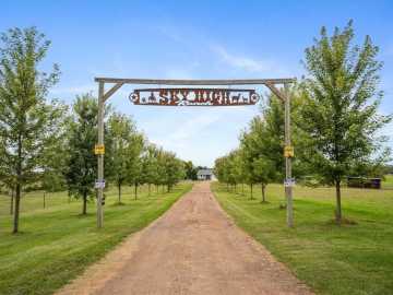40 acres in Webster