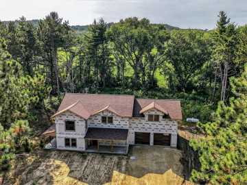 79 acres in Taylor