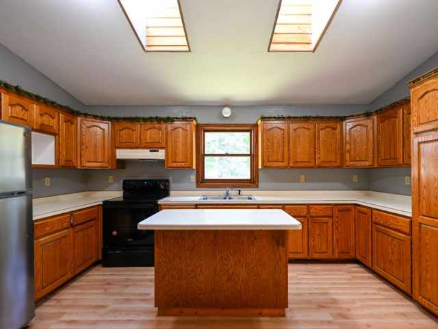 Spooner Residential Real Estate