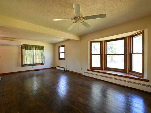 Spooner Residential Real Estate