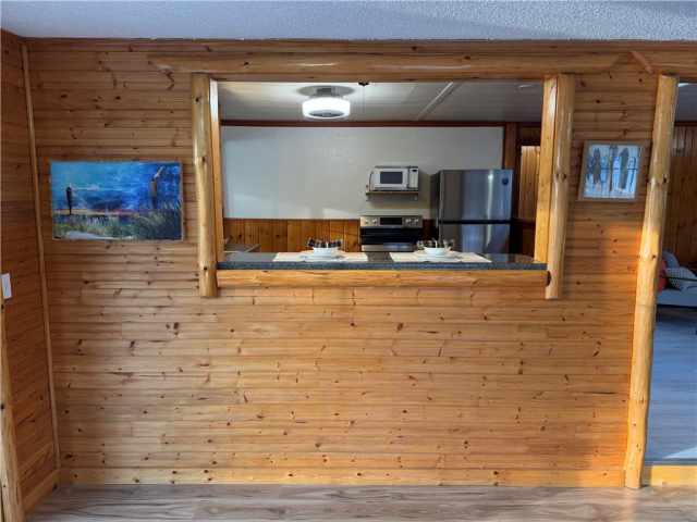 Mikana Residential Real Estate