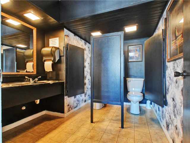 Hayward Commercial Real Estate