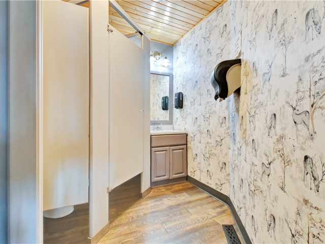 Hayward Commercial Real Estate