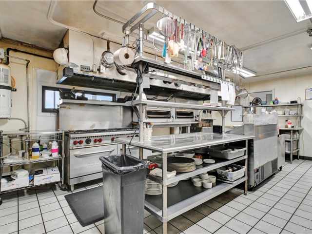 Hayward Commercial Real Estate