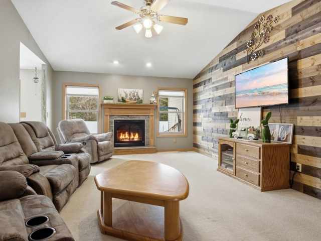 Bloomer Residential Real Estate