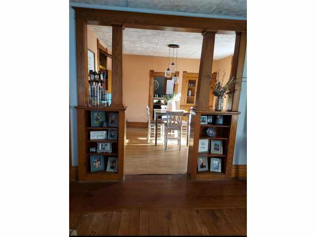 Plum City Commercial Real Estate