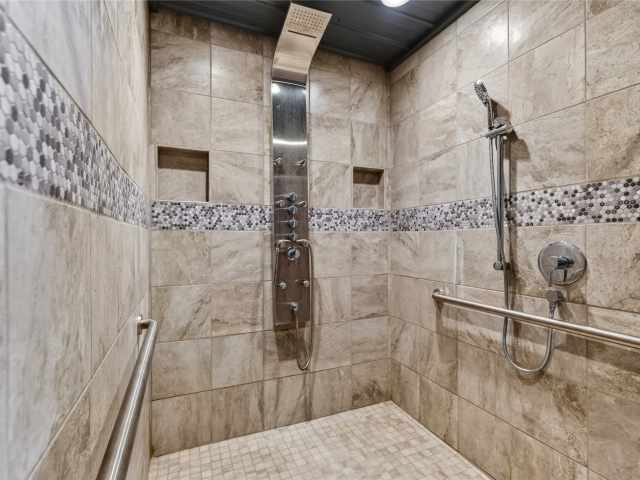 Spooner Residential Real Estate