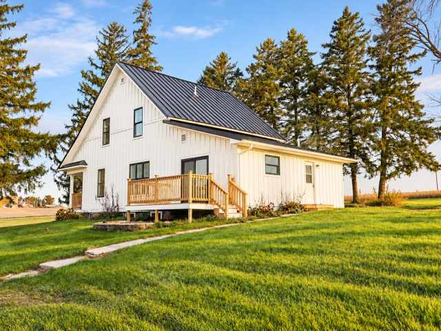 Arkansaw Residential Real Estate