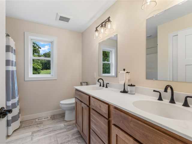 Alma Residential Real Estate