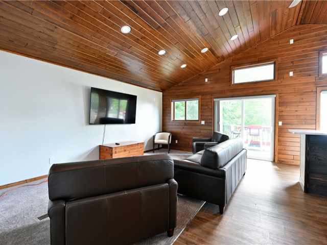 Sarona Residential Real Estate