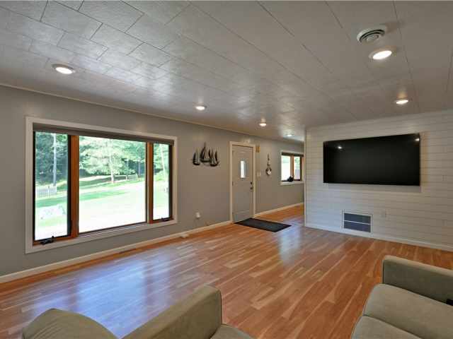 Sarona Residential Real Estate