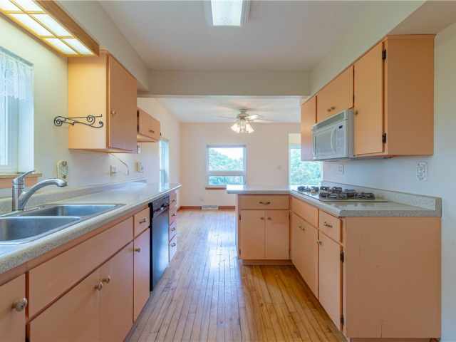 Sheldon Residential Real Estate
