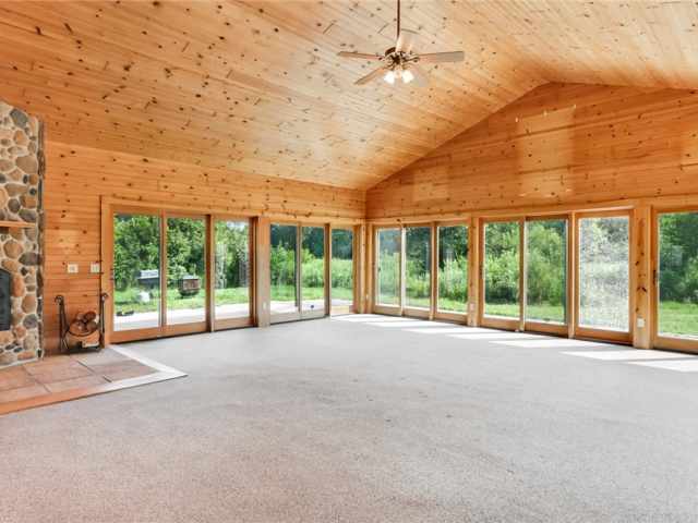 Glen Flora Farm Real Estate