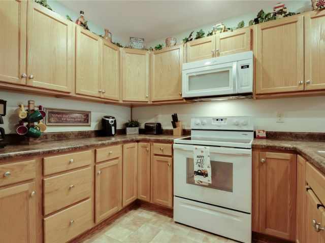 Elmwood Residential Real Estate