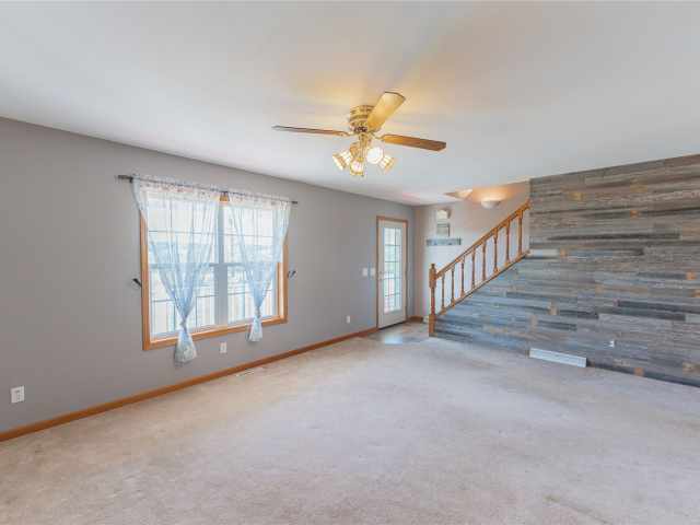 Elroy Residential Real Estate