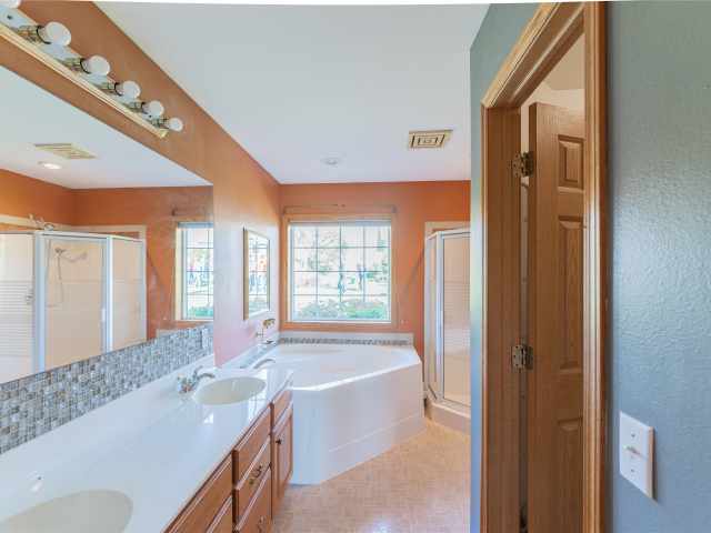 Elroy Residential Real Estate