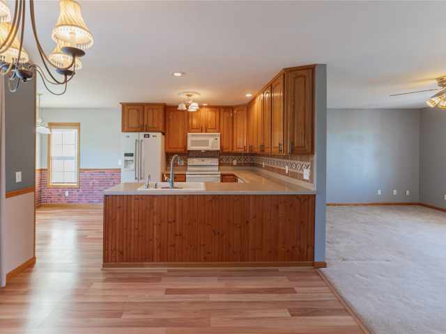 Elroy Residential Real Estate