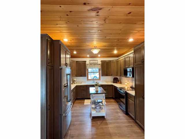 Stone Lake Residential Real Estate