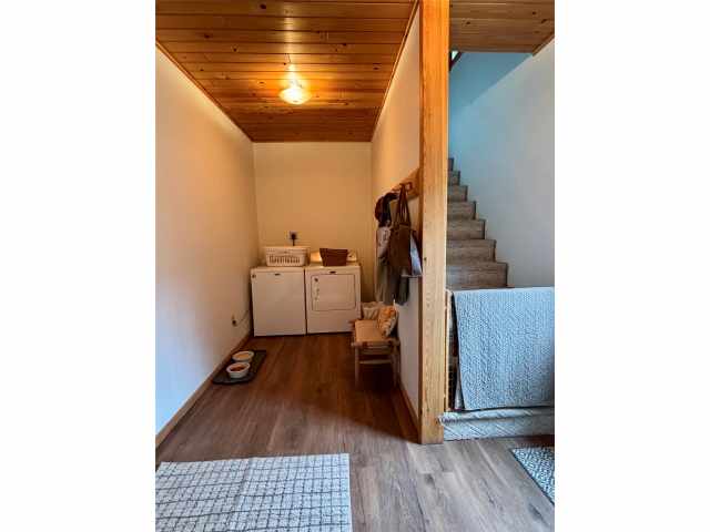 Stone Lake Residential Real Estate