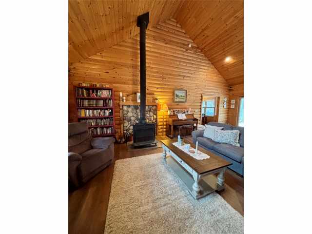 Stone Lake Residential Real Estate