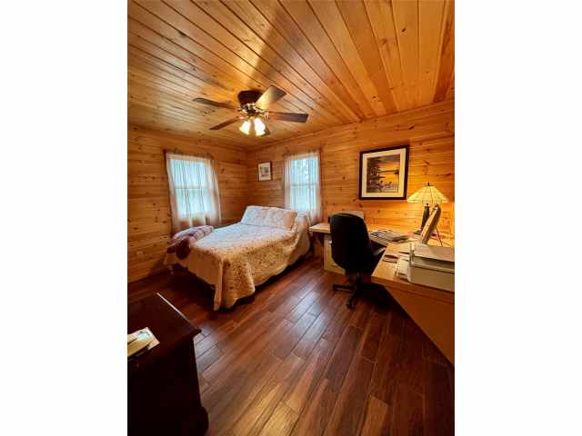 Stone Lake Residential Real Estate