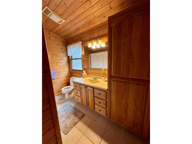 Stone Lake Residential Real Estate