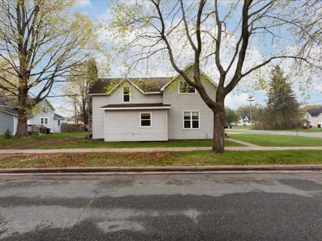 Menomonie Multifamily Real Estate