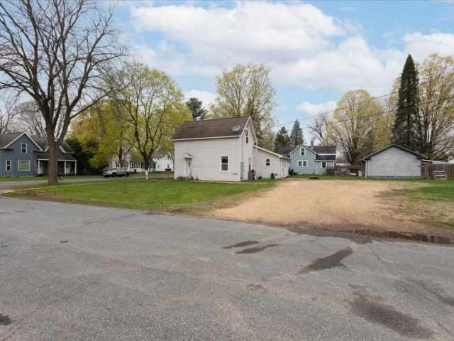 Menomonie Multifamily Real Estate