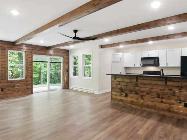 Stone Lake Residential Real Estate