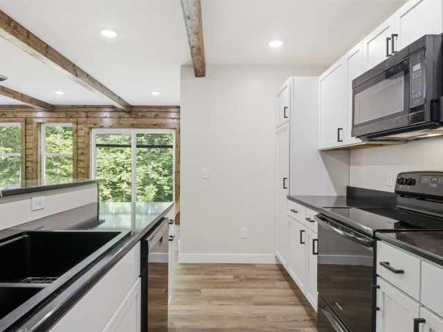 Stone Lake Residential Real Estate