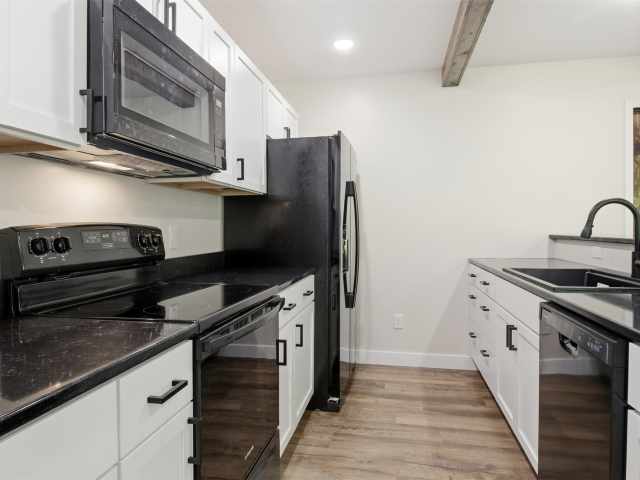 Stone Lake Residential Real Estate