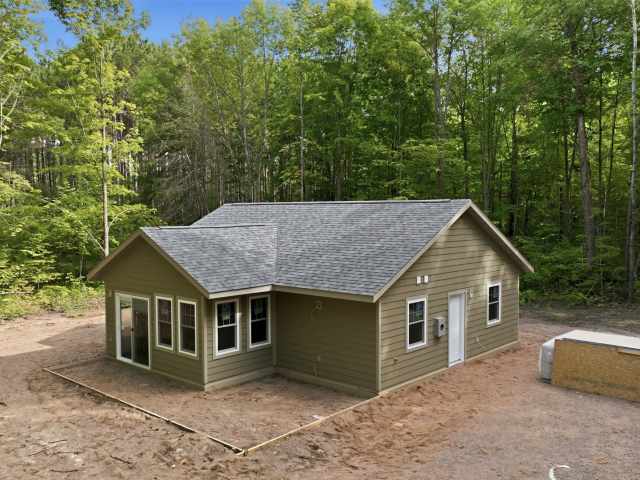 Stone Lake Residential Real Estate
