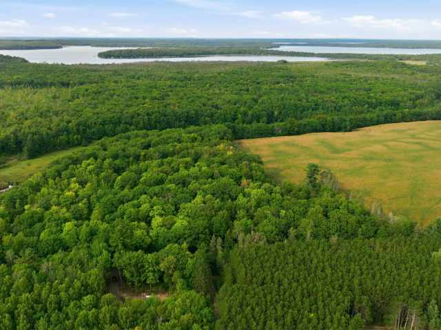 Stone Lake Residential Real Estate
