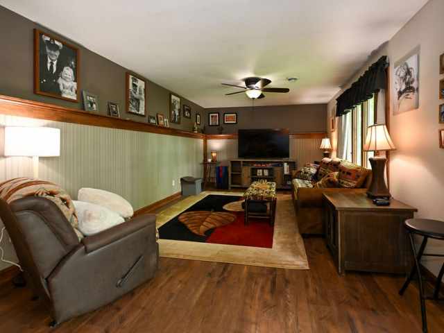 Stone Lake Residential Real Estate