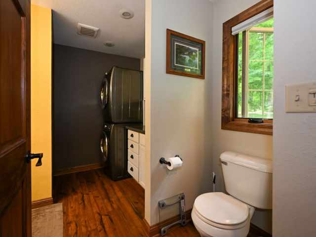 Stone Lake Residential Real Estate