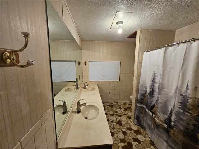 Minong Residential Real Estate